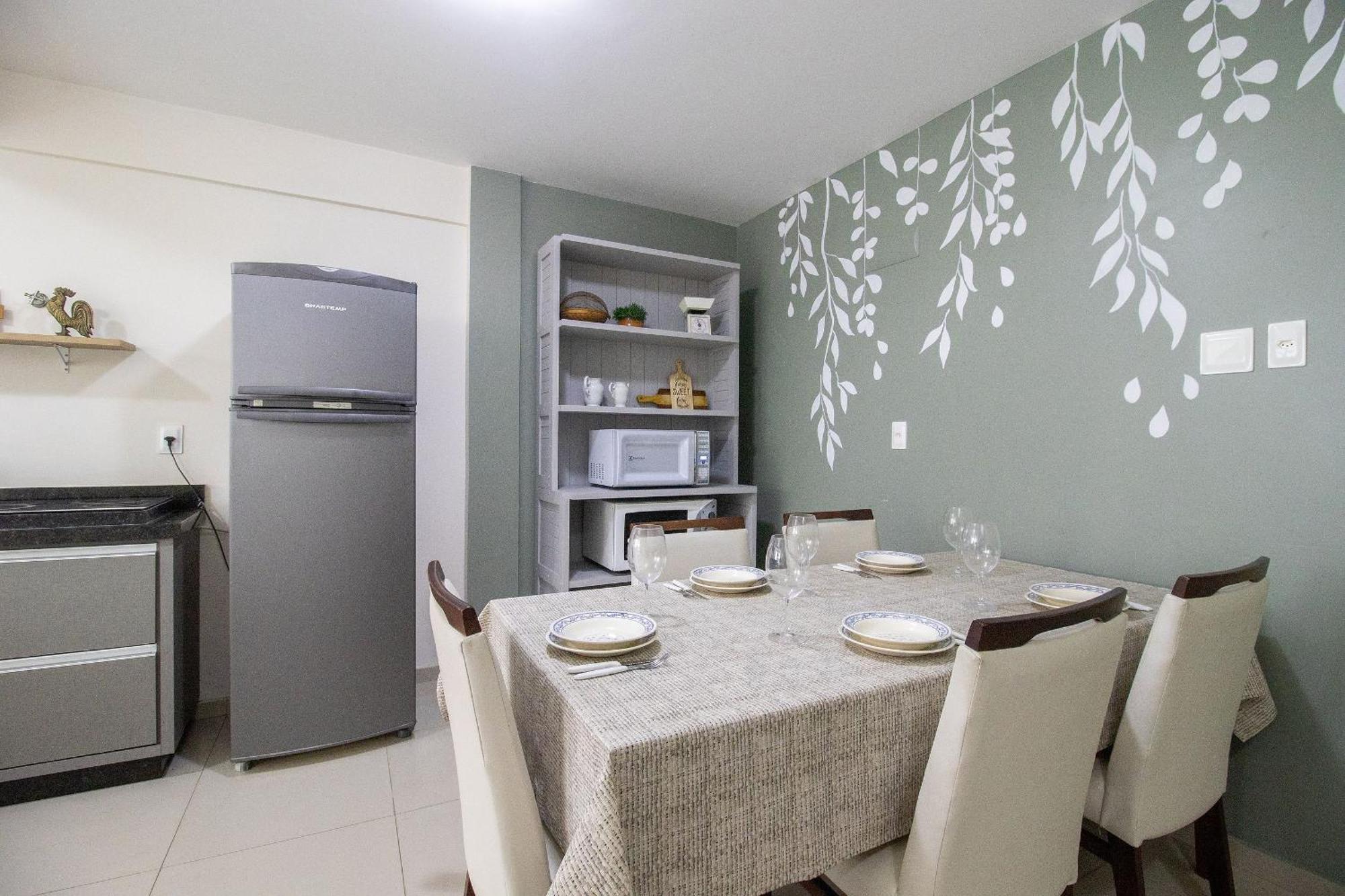 Apartamento Mau11 - Av. Brasil, Churrasq, 3 Dorm, Climatizado