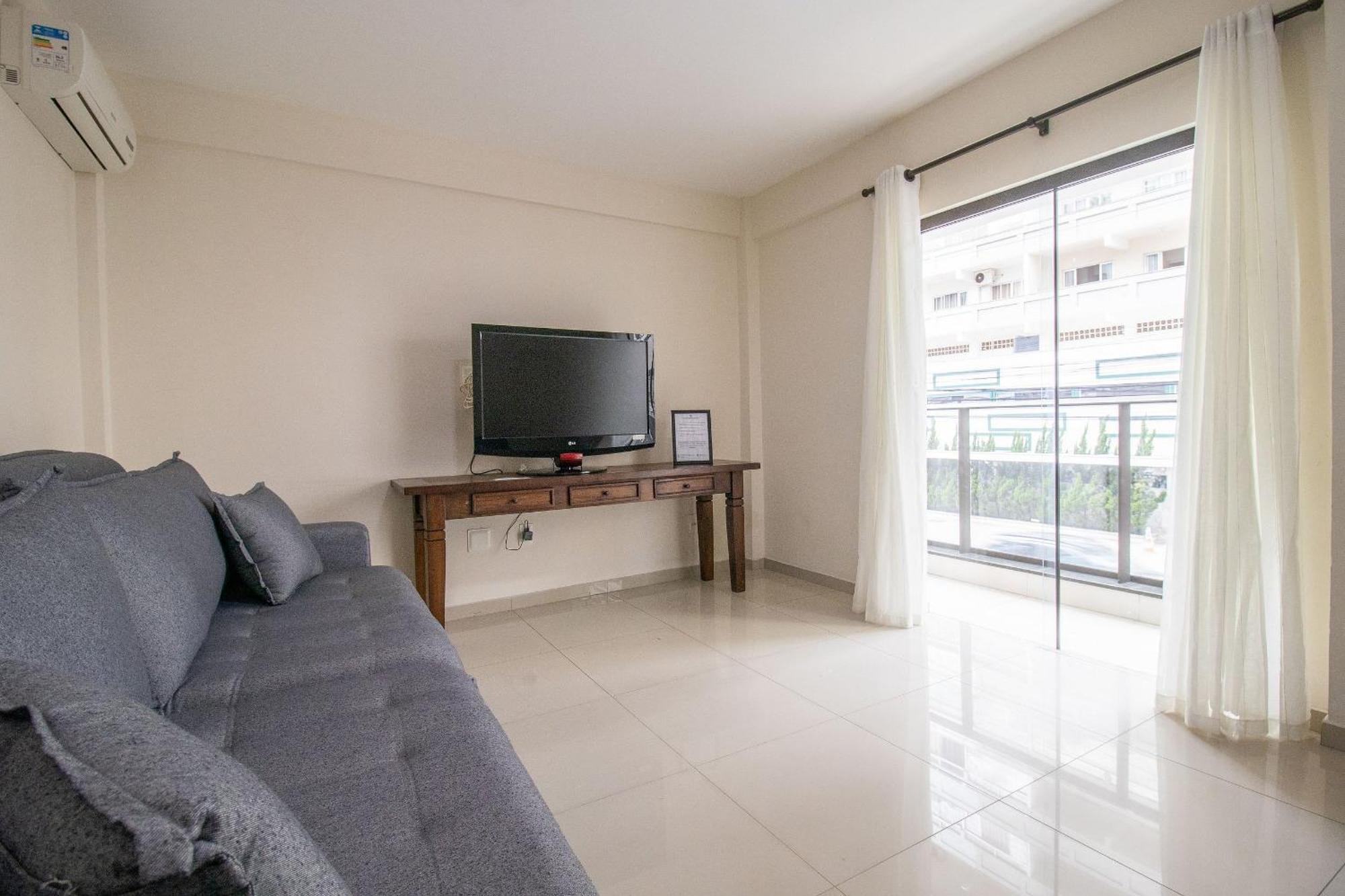 Mau11 - Av. Brasil, Churrasq, 3 Dorm, Climatizado Apartamento